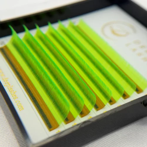 7 rânduri - MIX • Verde neon • 0.07 (6-12 mm) - Extensii gene colorate